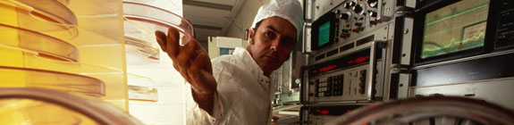 ��Ĭ��UPS�����ИI(y��)IT���þW(w��ng)�j��Դ��Q����